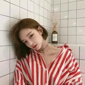 美女来了